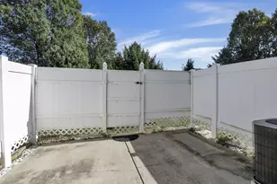 5206 Novelty Ave, Canal Winchester, OH 43110 - Photo 25