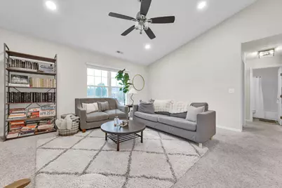 710 Village Boulevard #B, Plain City, OH 43064 - Photo 5