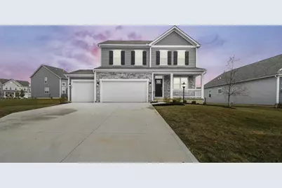 596 Courtright Drive E, Pickerington, OH 43147 - Photo 1