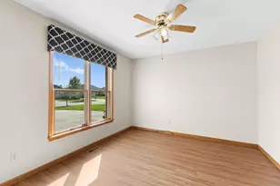 426 Timberview Dr, Marysville, OH 43040 - Photo 17