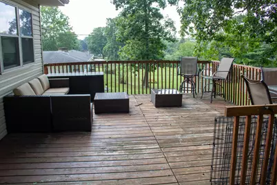 975 Blossom Lane, Zanesville, OH 43701 - Photo 5