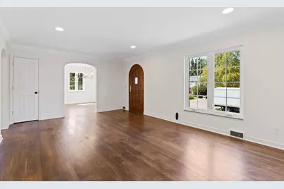 4466 Olentangy Boulevard, Columbus, OH 43214 - Photo 5