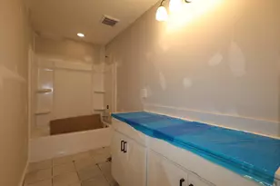 7917 Collins Dr, Reynoldsburg, OH 43068 - Photo 15