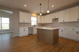 5786 Shadowfair Ln, Powell, OH 43065 - Photo 7