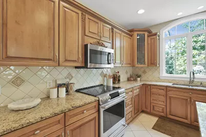 8400 Creek Hollow Road, Blacklick, OH 43004 - Photo 17