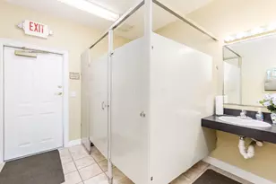 6516 Lakeview Cir, Canal Winchester, OH 43110 - Photo 49