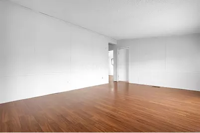 4132 Martinsburg Drive, Columbus, OH 43207 - Photo 3