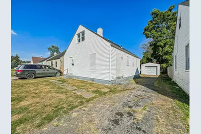 864 S Waverly Street, Columbus, OH 43227 - Photo 1