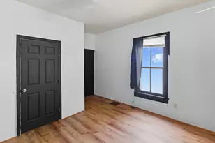 101 W 2nd St, Frazeysburg, OH 43822 - Photo 13