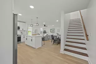 329 N Marion St, Cardington, OH 43315 - Photo 3