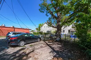 363 E Hudson St, Columbus, OH 43202 - Photo 13