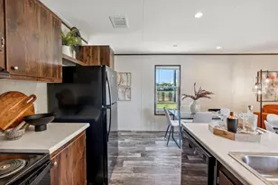 8689 Larkspur Dr, Orient, OH 43146 - Photo 9