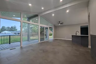 1811 Devon Dr, Springfield, OH 45503 - Photo 5