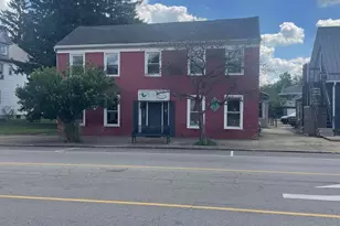 335 E Court St, Washington Court House, OH 43160 - Photo 1