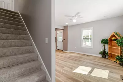 168 London Road, Delaware, OH 43015 - Photo 7