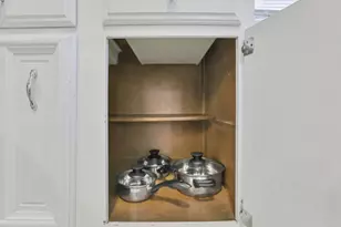 582 S Pearl St, Columbus, OH 43215 - Photo 37