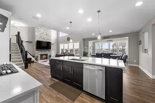 349 Harvest Walk Loop, Delaware, OH 43015 - Photo 9