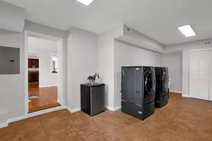 4025 Dublin Rd, Columbus, OH 43221 - Photo 55