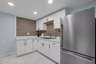 255 S Princeton Ave, Columbus, OH 43223 - Photo 11