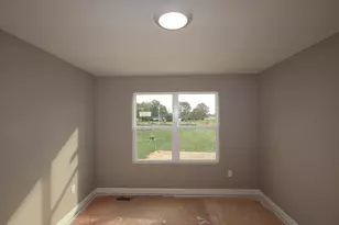 2736 Charlotte Wy, Delaware, OH 43015 - Photo 13