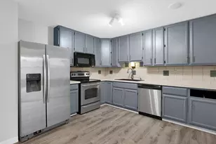 1068 Tobi Dr, Columbus, OH 43207 - Photo 9