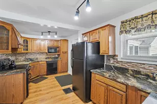 618 Eastmoor Blvd, Columbus, OH 43209 - Photo 13