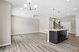 5487 Fawnsbury Ct, Powell, OH 43065 - Photo 9