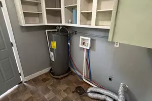 720 W Hubert Ave, Lancaster, OH 43130 - Photo 33