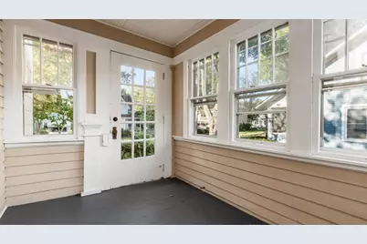 327 E Elm Street, Granville, OH 43023 - Photo 7