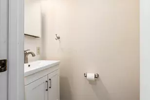 327 E Elm St, Granville, OH 43023 - Photo 27