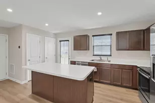 224 Mackinac Dr, Springfield, OH 45505 - Photo 17