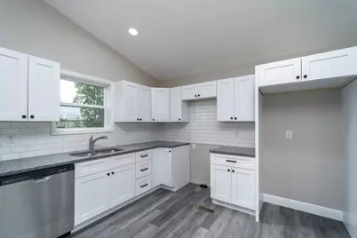 13370 Wyatt Falls Court, Leesburg, OH 45135 - Photo 7