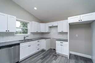 13370 Wyatt Fls Ct, Leesburg, OH 45135 - Photo 7