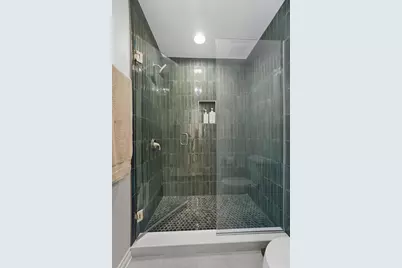 5049 Dinard Way, Columbus, OH 43221 - Photo 35