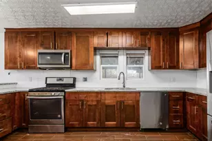 2288 Woodward Ave, Columbus, OH 43219 - Photo 17