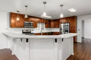 2288 Woodward Ave, Columbus, OH 43219 - Photo 15