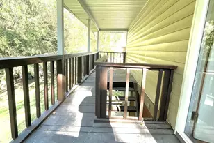 136 Jones St, Corning, OH 43730 - Photo 11