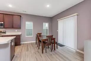 1594 Lewes Castle Dr, Grove City, OH 43123 - Photo 15