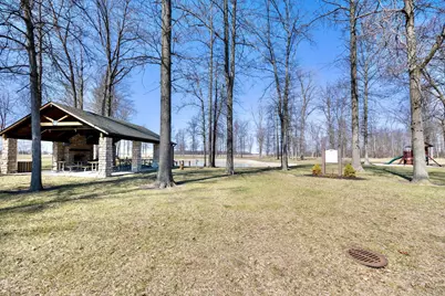 660 W Lake Street, Lakeview, OH 43331 - Photo 13