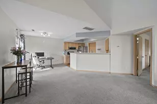 2430 Sportsman Dr, Grove City, OH 43123 - Photo 5