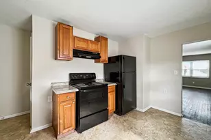 611 Whitethorne Ave, Columbus, OH 43223 - Photo 11