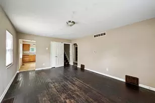 611 Whitethorne Ave, Columbus, OH 43223 - Photo 9