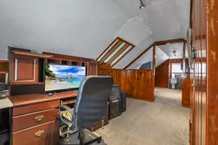 1751 Bide A Wee Park Ave, Columbus, OH 43205 - Photo 33