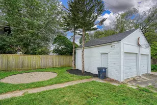 891 Vernon Rd, Columbus, OH 43209 - Photo 9