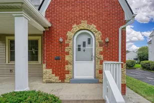 891 Vernon Rd, Columbus, OH 43209 - Photo 5