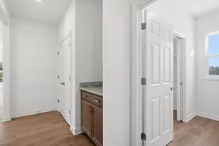 1533 Maple Hts Dr, Delaware, OH 43015 - Photo 7