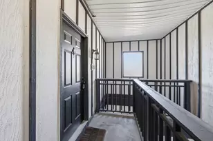 6049 Craughwell Ln, Dublin, OH 43017 - Photo 29