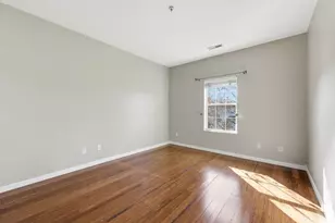 6049 Craughwell Ln, Dublin, OH 43017 - Photo 11