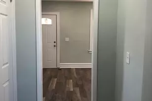 1366 Lockbourne Rd, Columbus, OH 43206 - Photo 7