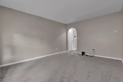 1417 Fahy Drive, Columbus, OH 43223 - Photo 5